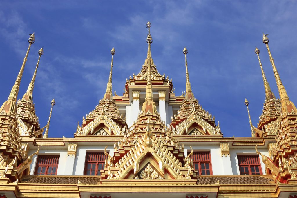 loha-prasat-at-wat-ratchanadda-bangkok-thailand-1-e1608537053675.jpg